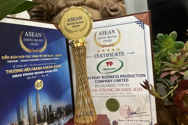 THỊNH PHÁT COMPANY VINH DỰ NHẬN GIẢI THƯỞNG " TOP 10 THƯƠNG HIỆU MẠNH ASEAN 2023"